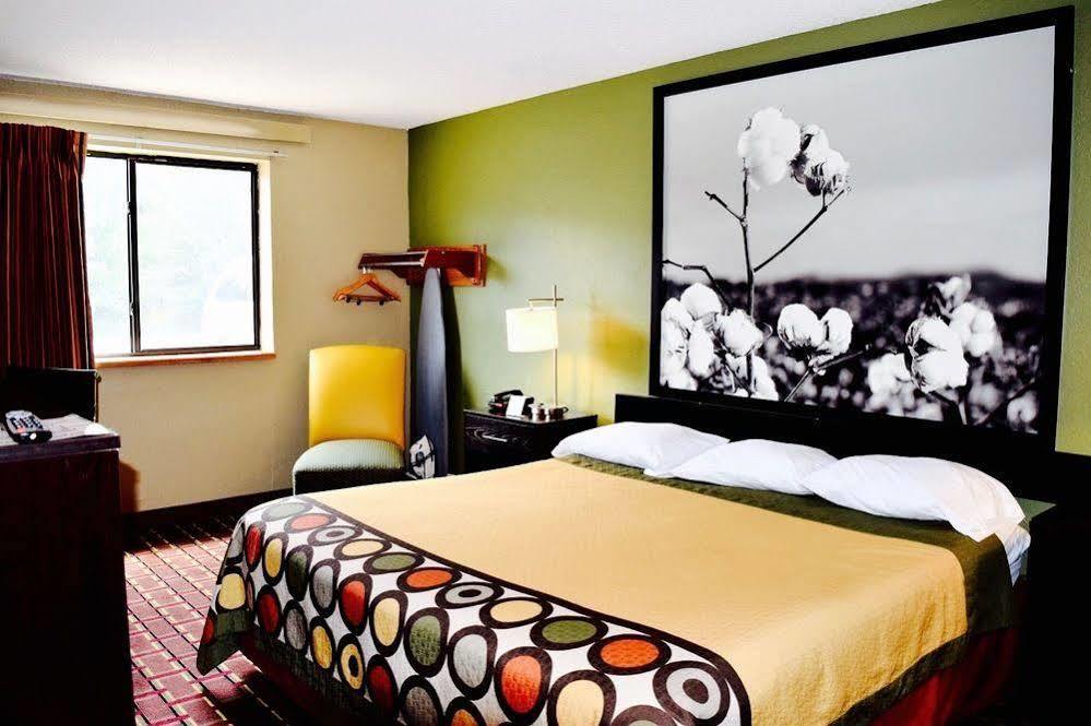 Super 8 By Wyndham Homewood Birmingham Area Exterior foto
